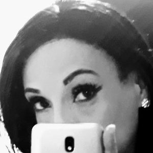 Meet your Posher, Lonna teresa